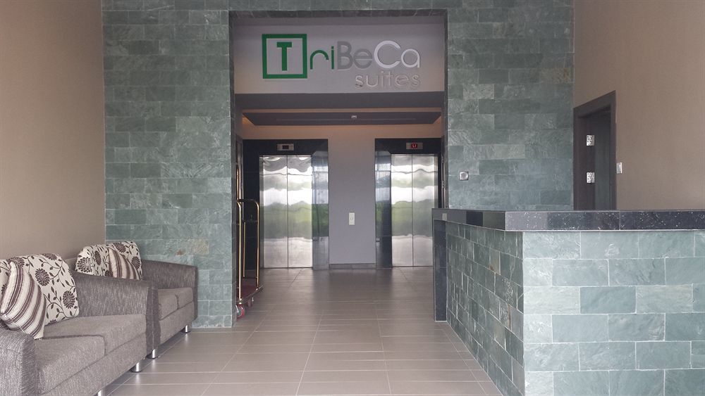 Tribeca Suites Kuching Zewnętrze zdjęcie