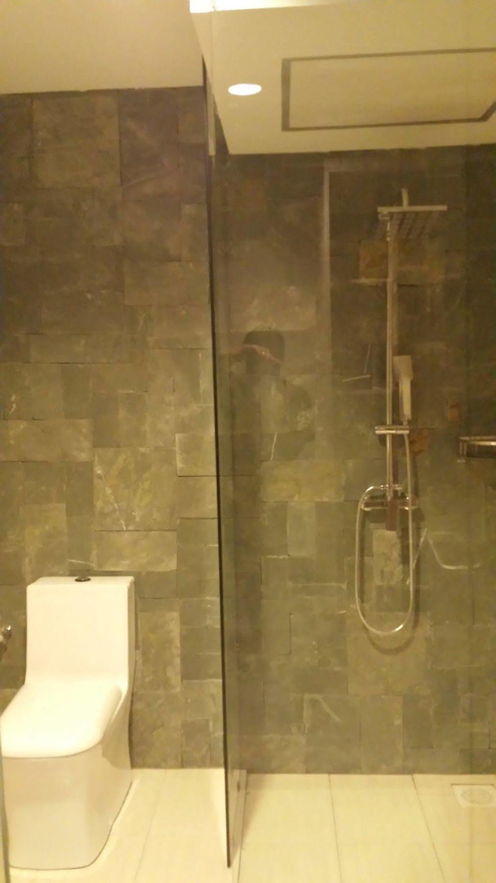 Tribeca Suites Kuching Zewnętrze zdjęcie